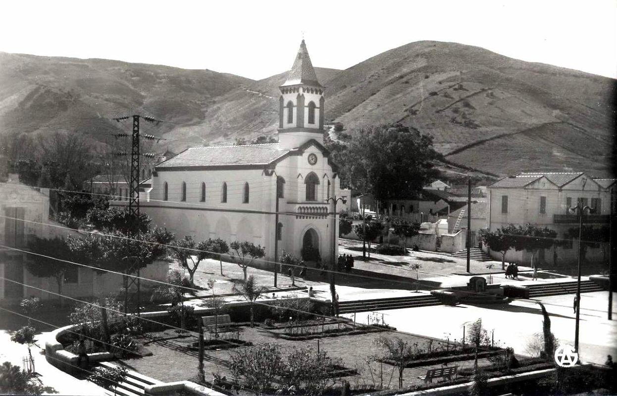Bou sfer 501- eglise COLLECTION DES AMIS DE ND DE SANTA CRUZ.jpg